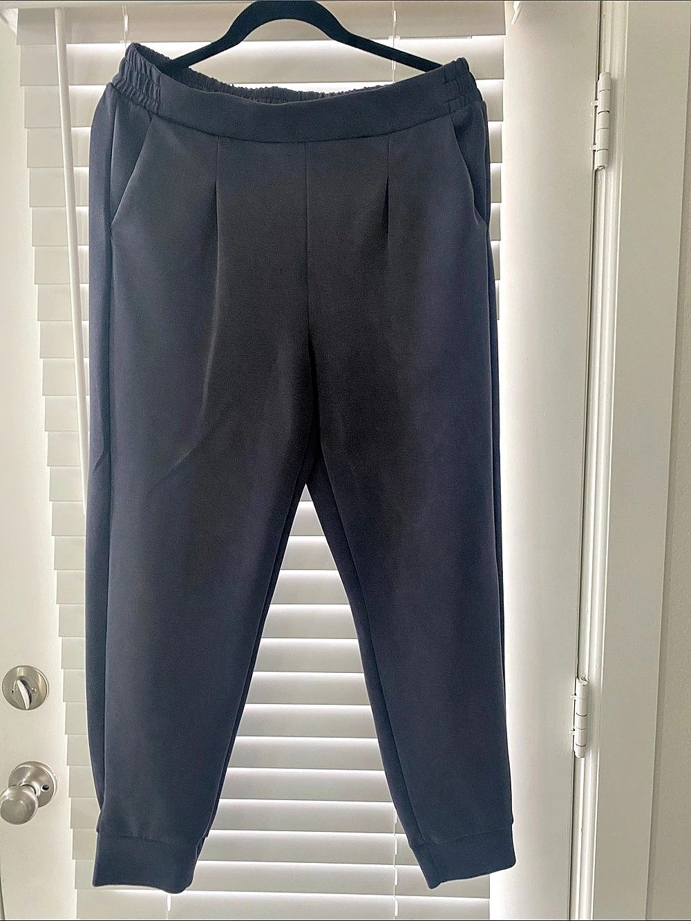 Avia Women's Scuba Pleat Jogger Pants Charcoal Grey Medium